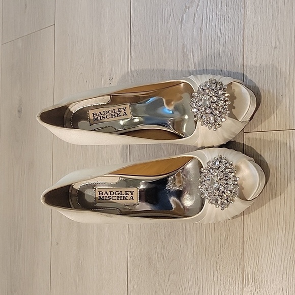 Badgley Mischka Shoes - Badgley Mischka Women's Peep Toe Shoes